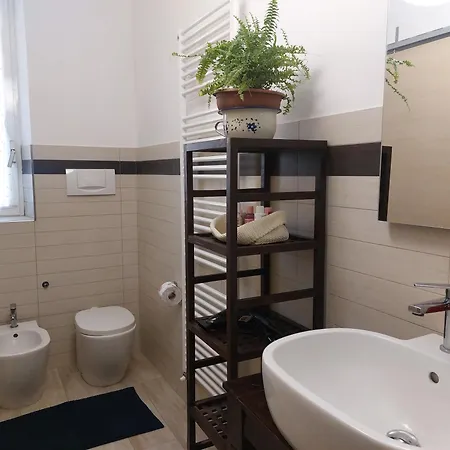 Casa Magenta Con Giardino E Bbq Ad Asti
