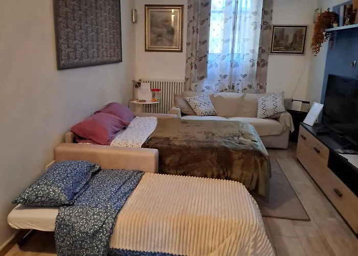 Casa Magenta Con Giardino E Bbq Ad *
