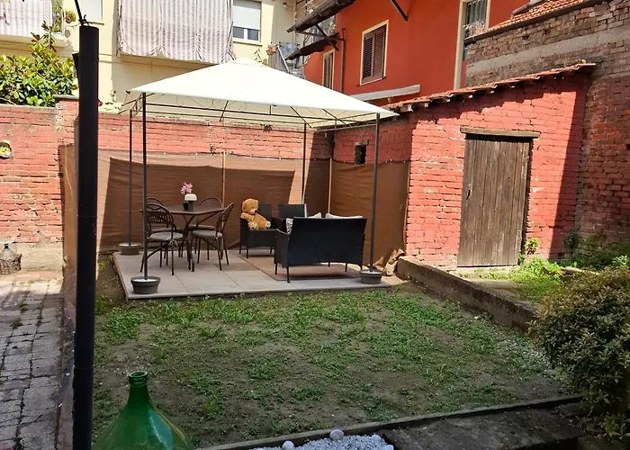 Casa Magenta Con Giardino E Bbq Ad *